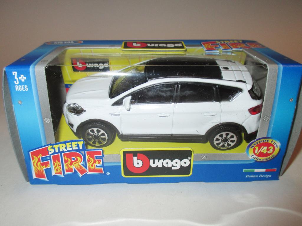 модель авто 1-43 Ford Kuga / Форд Куга (Burago ) читайте описание !!!