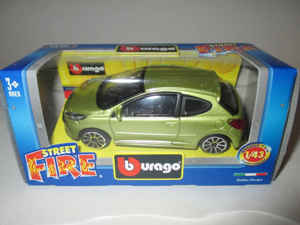 модель авто 1-43 Peugeot 207 / Пежо 207 (Burago ) читать описание!!!