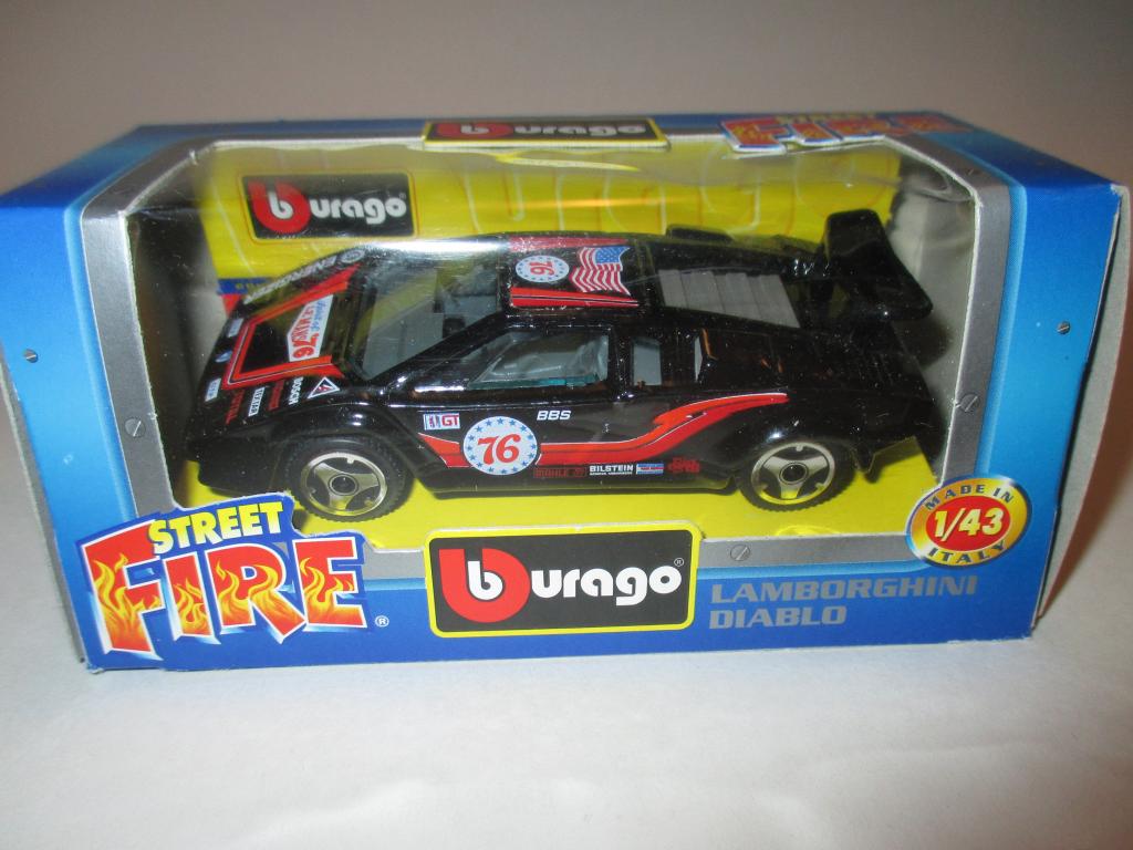 модель авто 1-43 Lamborghini Diabolo / Ламборгини Диаболо (Burago ) читайте описание !!!