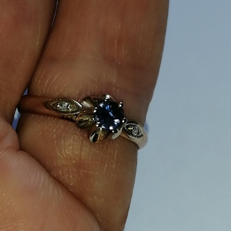 Кольцо золото 585 проба природный Танзанит Размер 17.5