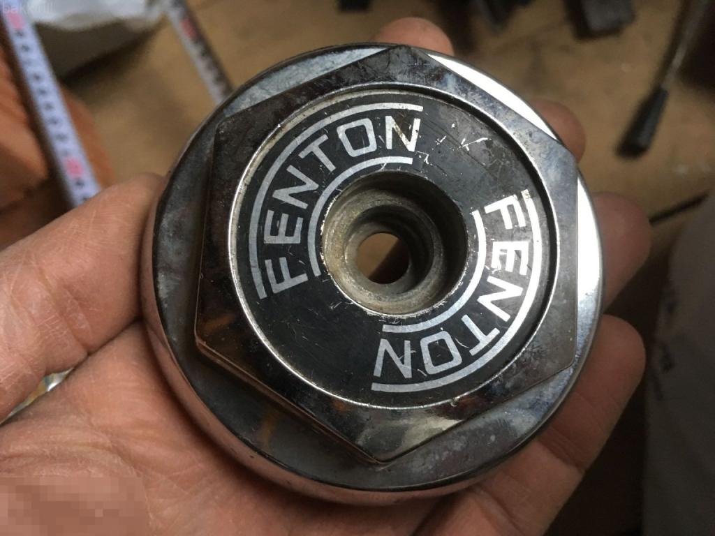 Эмблема шильдик логотип fenton