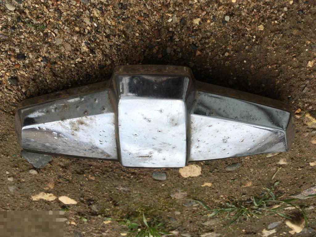 Птичка багажника хром ВАЗ 2102 жигули в сборе СССР