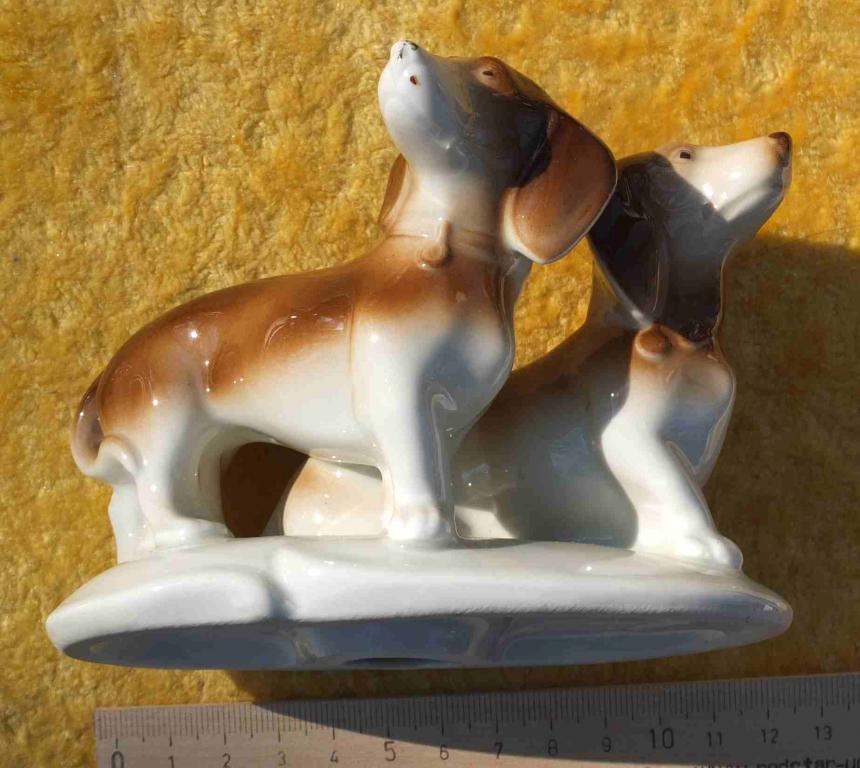 фарфоровая статуэтка собаки Таксы, пара, Европа