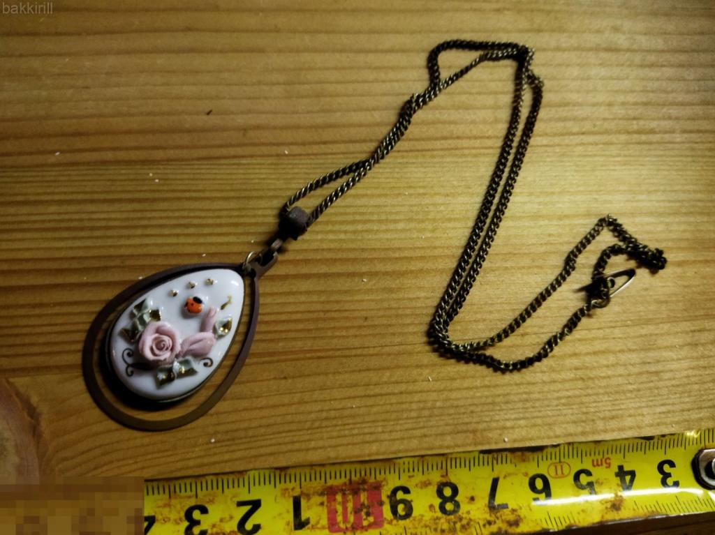 кулон винтаж цветы на цепочке. фарфор