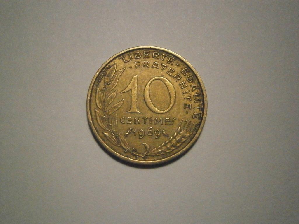 Монета. Франция 10 сантимов 1969 год. Состояние XF  Лот №92