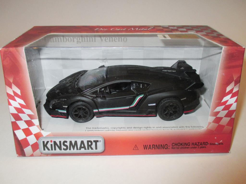 модель авто Lamborghini Veneno / Ламборджини Венено ( Kinsmart ) Читайте Описание!!!