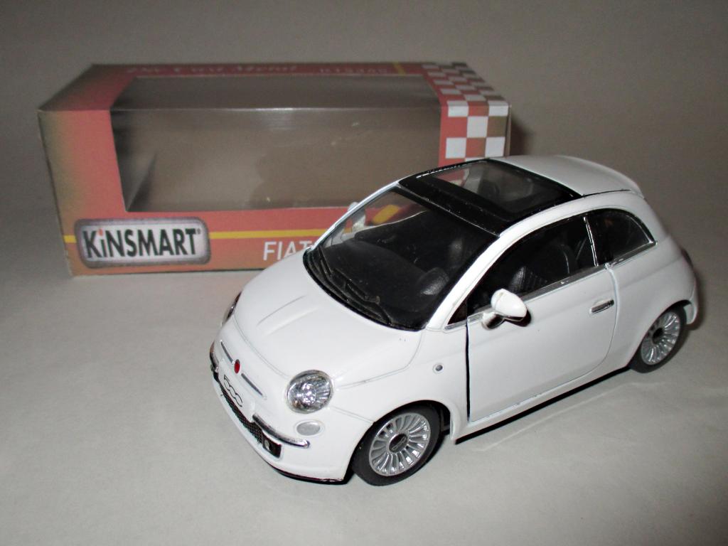 модель авто Fiat 500 / Фиат 500 ( Kinsmart ) Читайте Описание!!!