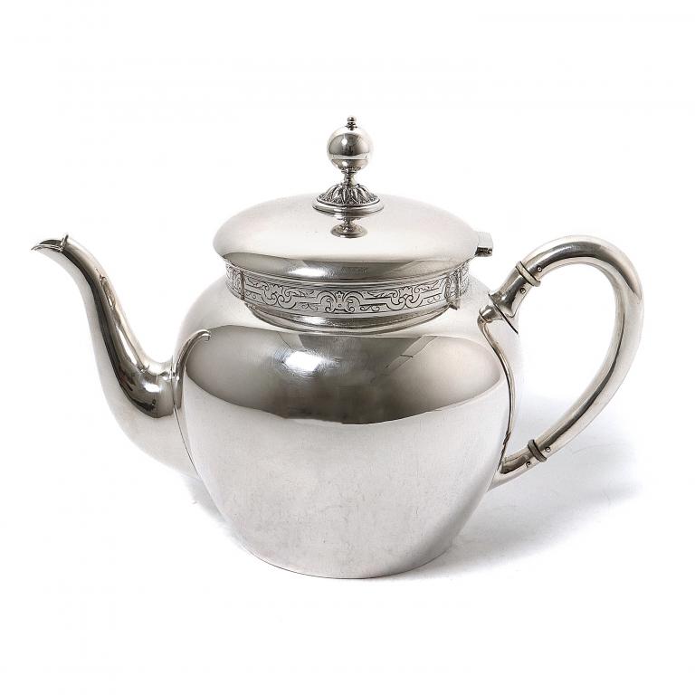Серебряный чайник.  Швеция, 1901 год