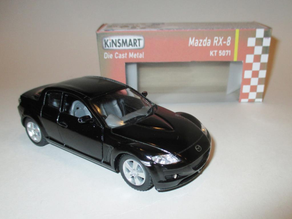 модель авто Mazda RX 8 / Мазда РХ 8 ( Kinsmart ) Читайте Описание!!!
