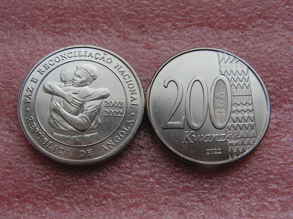 Ангола 200 кванза 2022 мирно небо 20 лет unc