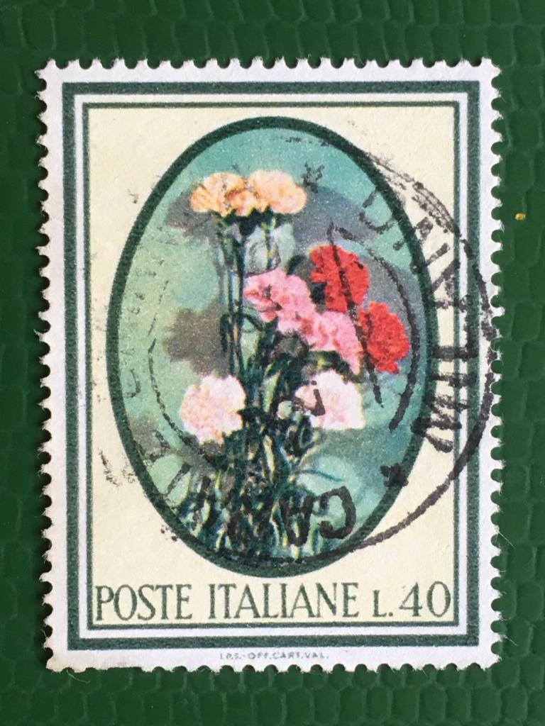 Марка. Деревья и цветы.  Италия. 1966 г.