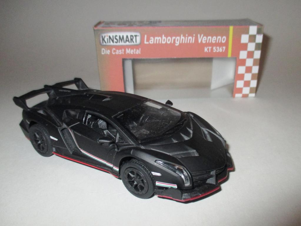 модель авто Lamborghini Veneno / Ламборгини Венено ( Kinsmart ) Читайте Описание!!!