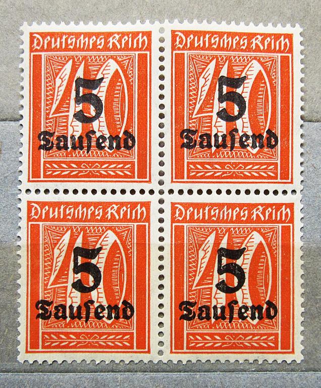 Германия Рейх 1923 г. Веймар. Стандарт. Инфляция. Квартблок с надпечаткой.**MNH OG