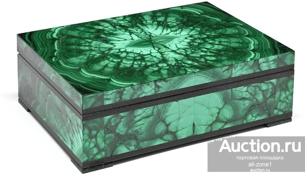 Шкатулка из малахита КОРОНА AZRK-3200137-2