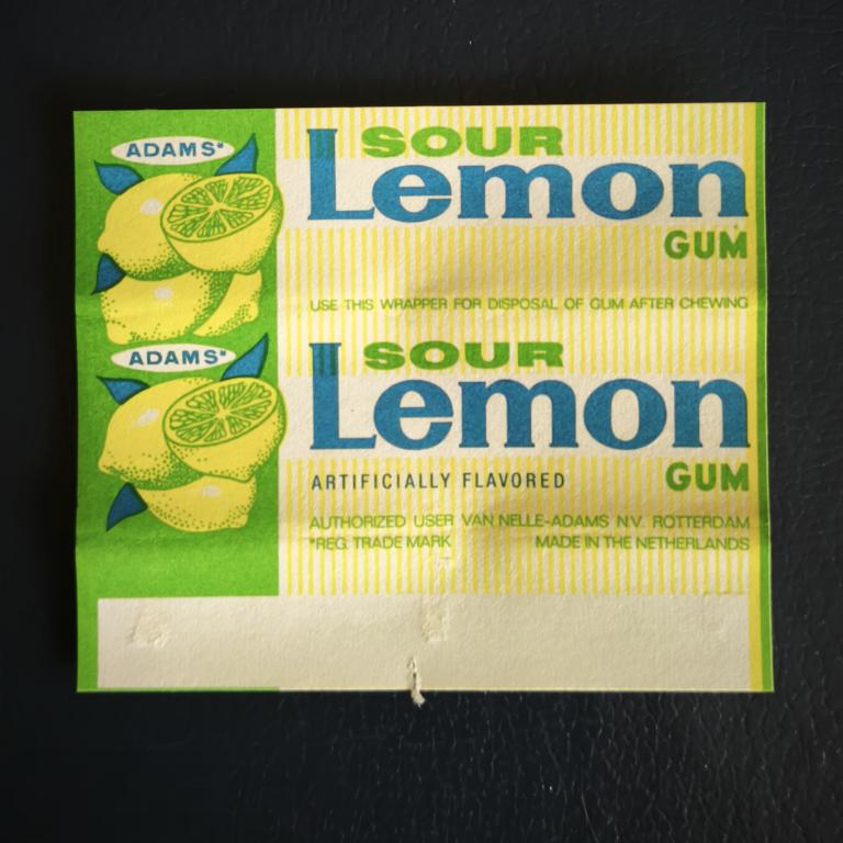 Обёртка ADAMS SOUR LEMON Нидерланды жевательная резинка пластинка этикетка обертка фантик состояние