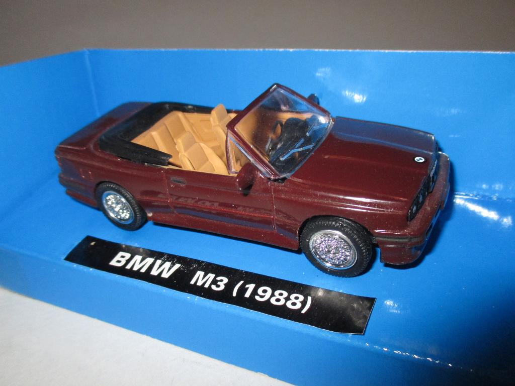 модель авто BMW M3 / БМВ М3 кабриолет (NEW RAY) Читайте описание!!!