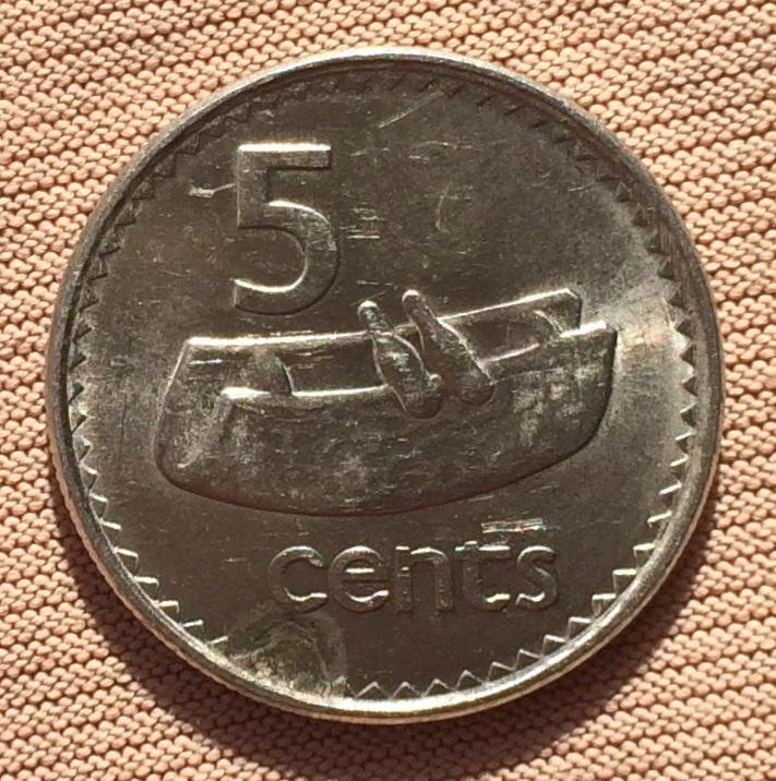 Фиджи 5 центов 1999 года.