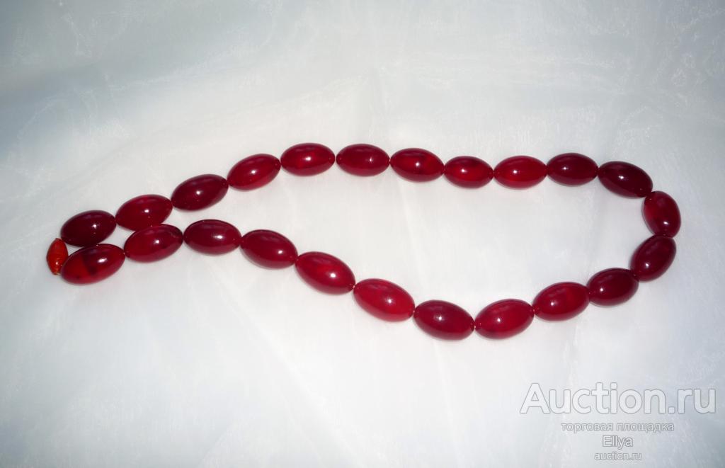 Винтажные бусы под красный янтарь.