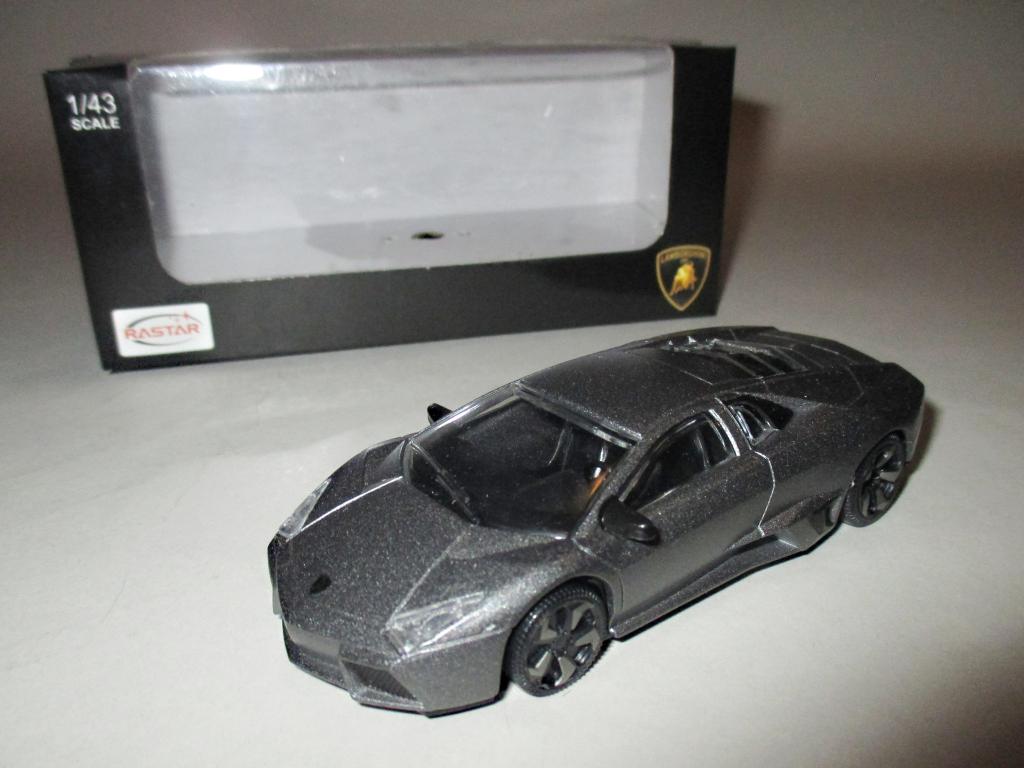 модель авто Lamborghini Reventon / Ламборгини Ревентон (RASTAR) Читайте описание!!!