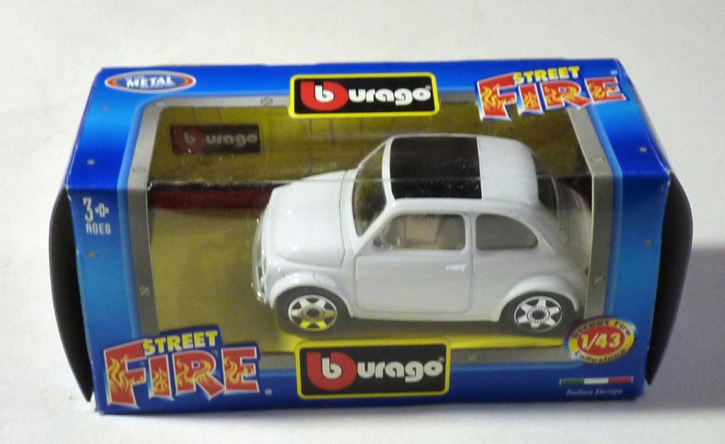 Модель Fiat 500 Bburago 1:43 Burago в коробке