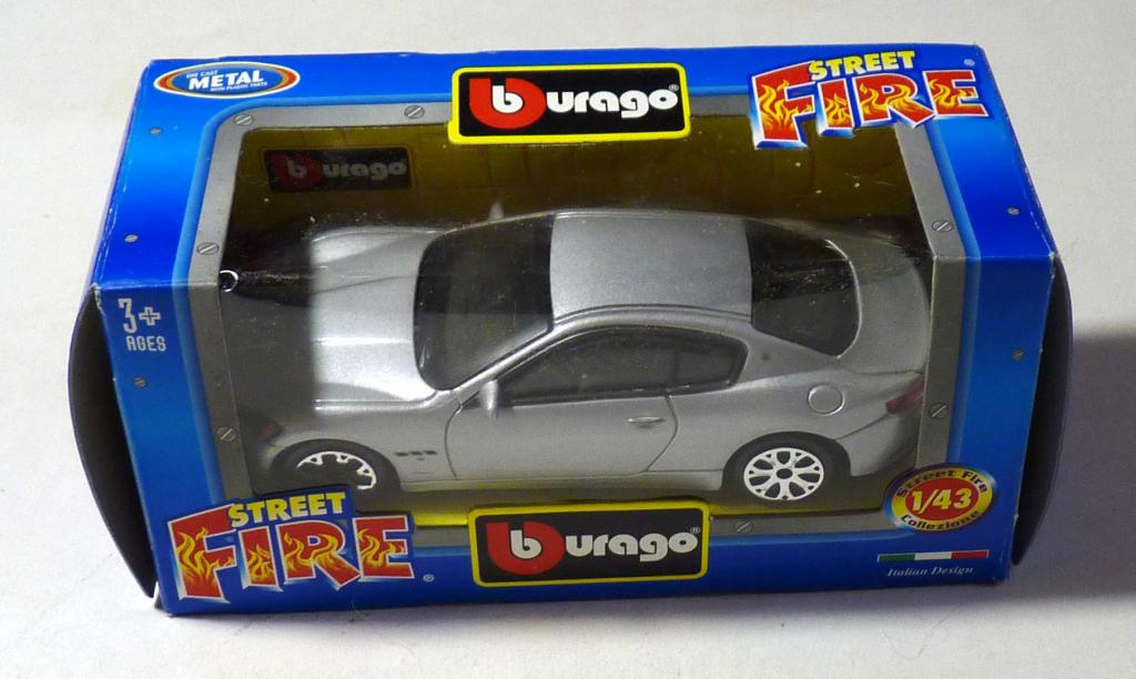 Модель Maserati GranTurismo Bburago 1:43 Burago в коробке