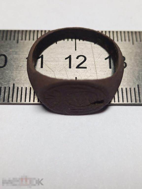 Перстень старинный с орнаментом