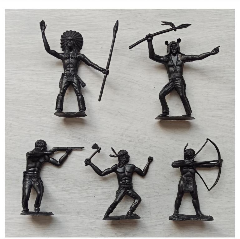 Набор фигурок "Индейцы" Изготовлено по мотивам ДЗИ СССР. 2012 год