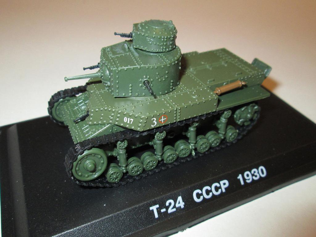 модель танк T-24 USSR / Т-24 СССР (готовая 1/72) Читайте описание!!!