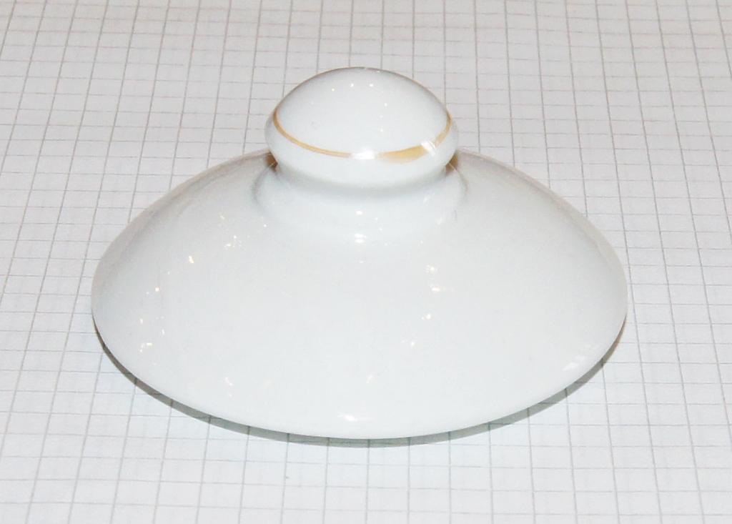 Крышка от сахарницы ВМФ времен СССР - диаметр общий 70 мм, посадочный 60 мм