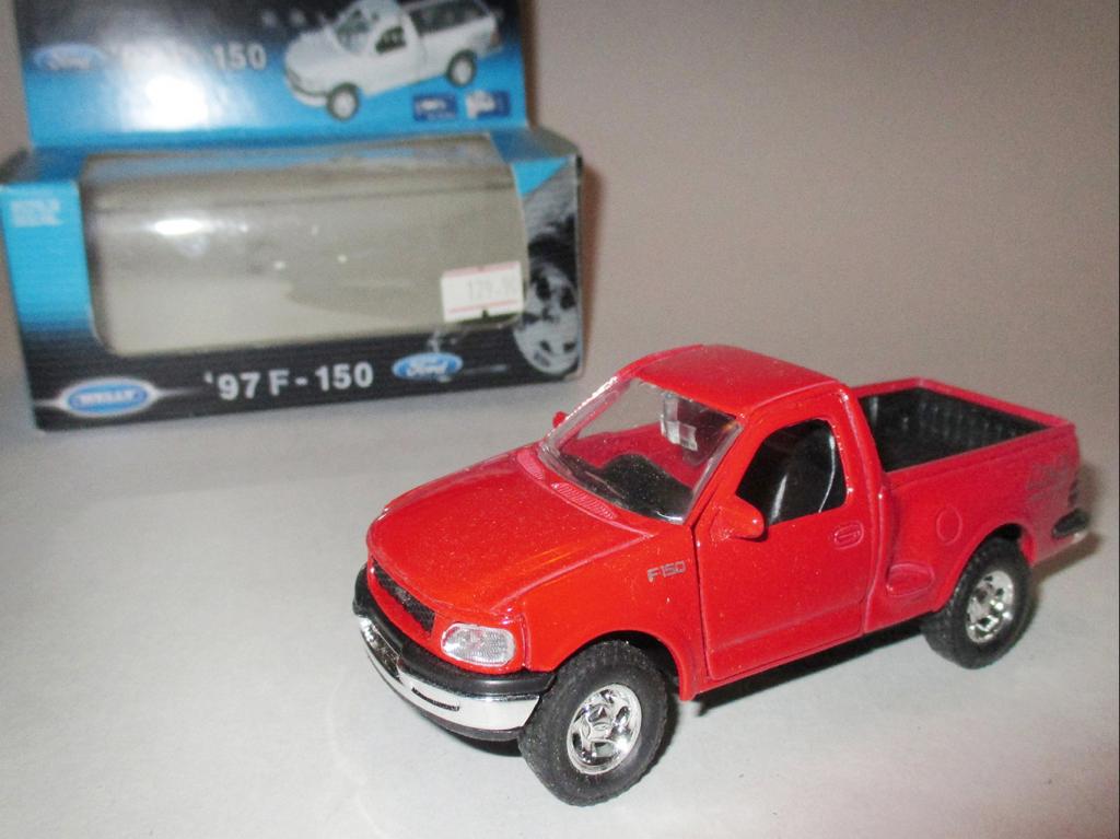 модель авто Ford F-150 / Форд Ф-150 (WELLY) Читайте описание!!!