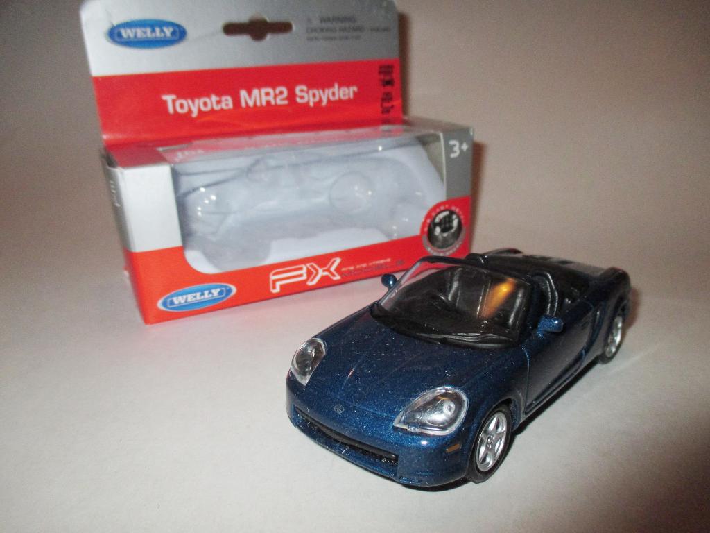 модель авто Toyota MR2 Spyder / Тойота МР2 Спайдер (WELLY) Читайте описание!!!
