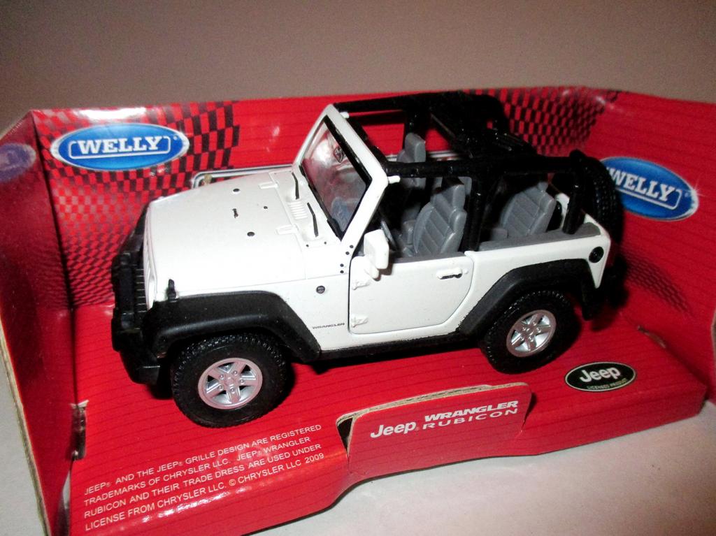 модель авто Jeep Wrangler Rubicon / Джип Вранглер Рубикон (WELLY) Читайте описание!!!