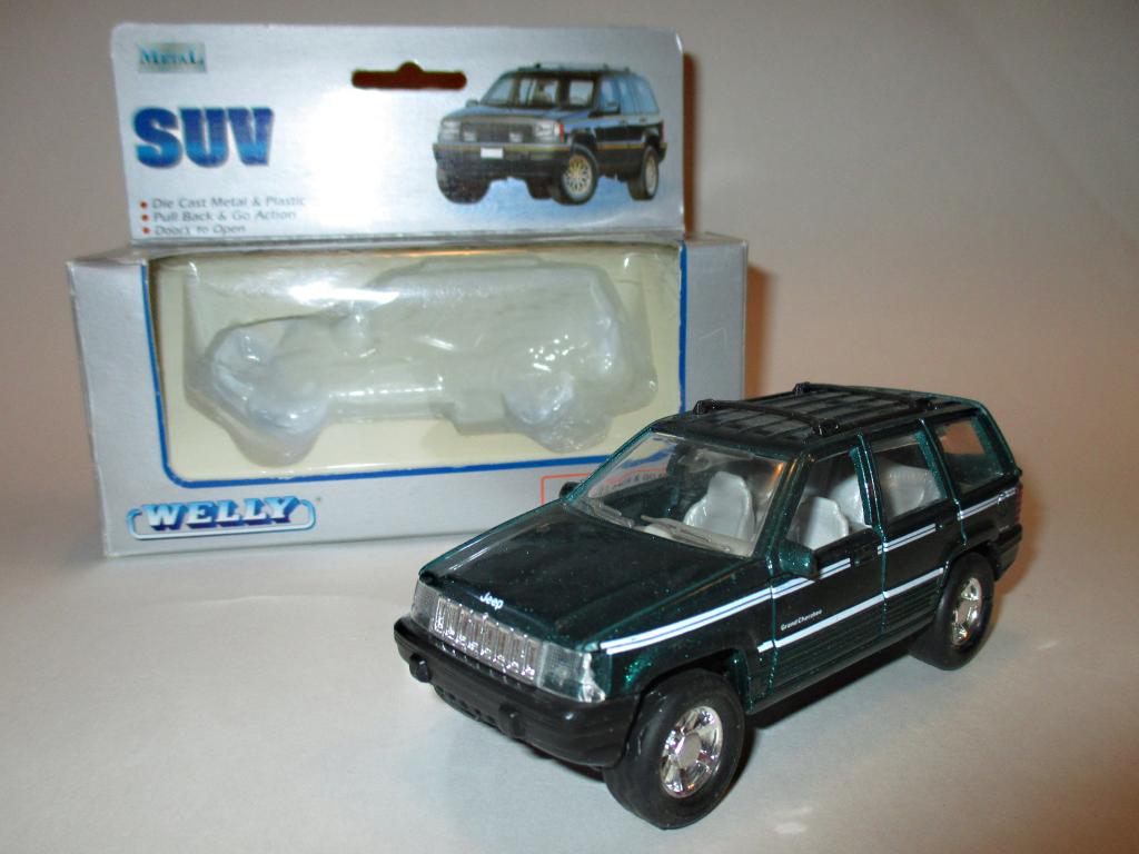 модель авто Jeep Grand Cherokee / Джип Гранд Чероки (WELLY) Читайте описание!!!