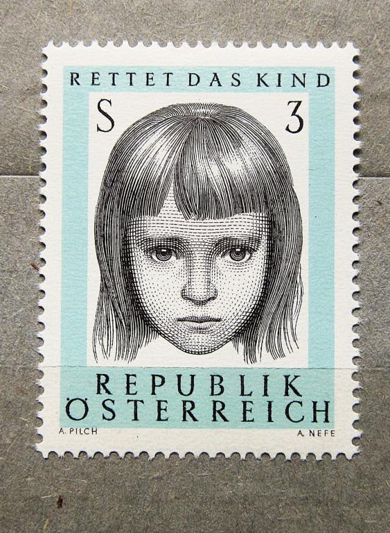 Австрия 1966 г. 10-я годовщина Австрийского общества «Спасение детей».**MNH