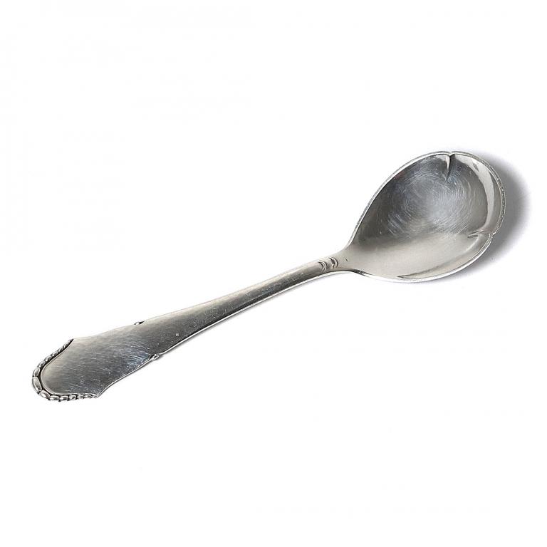 Серебряная сервировочная ложка. Дания, 1933 год