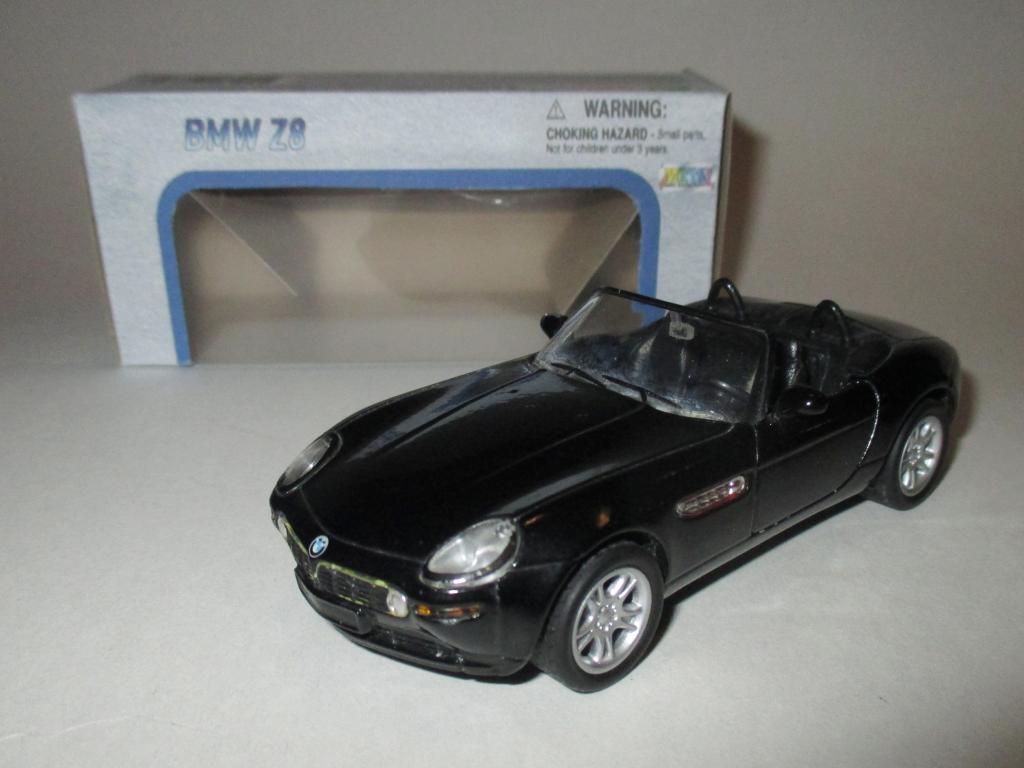 модель авто BMW Z8 / БМВ З8 (WELLY) Читайте описание!!!
