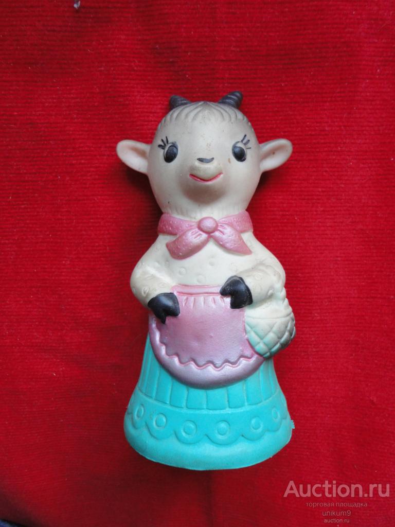 Игрушка  резиновая.  пищалка. козочка.   СССР