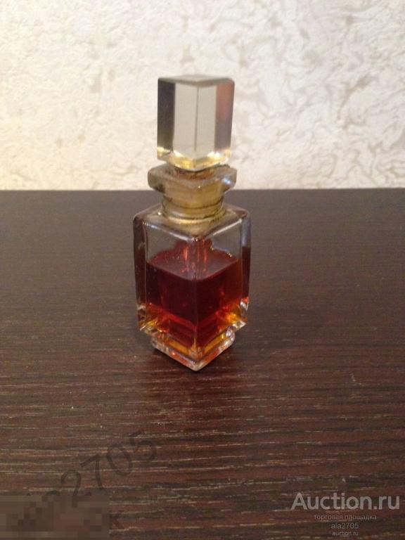 Духи Верь мне,  Алые паруса, притертая пробка, винтаж СССР . 