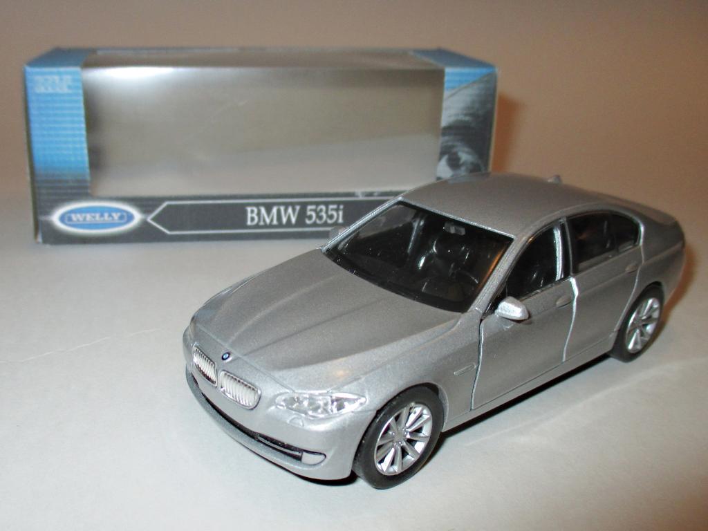модель авто BMW 535 i / БМВ 535 и (WELLY) Читайте описание!!!