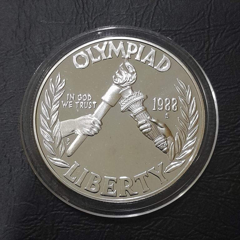 1 доллар 1988 год США.