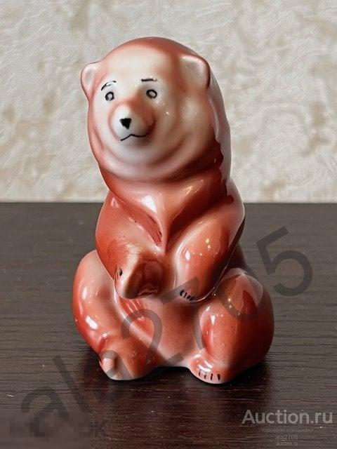 Фарфоровая статуэтка Медведь, Румыния 60г.