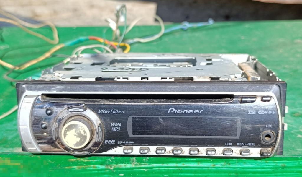 Автомагнитола  CD магнитола Pioneer DEH3900MP авторадио  радиоприёмник