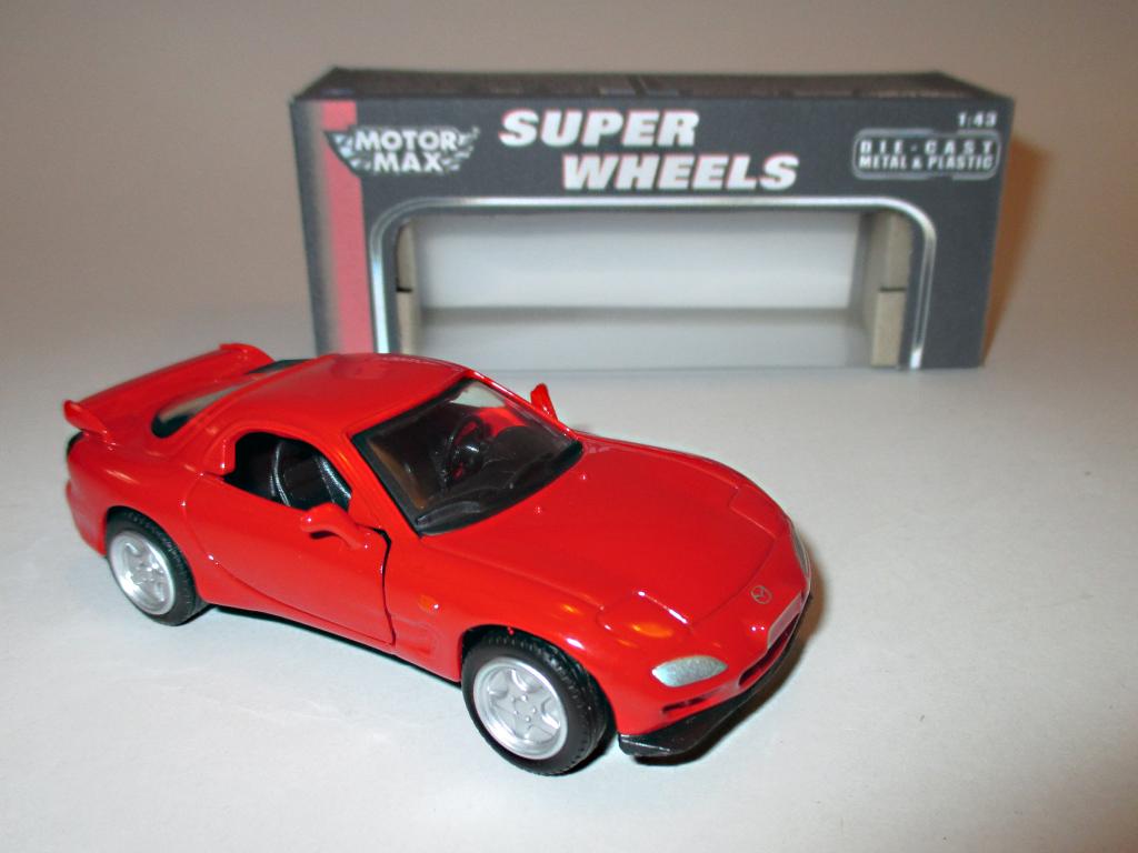 модель авто Mazda RX 7 / Мазда РХ 7 (MOTOR MAX ) Читайте описание!!!