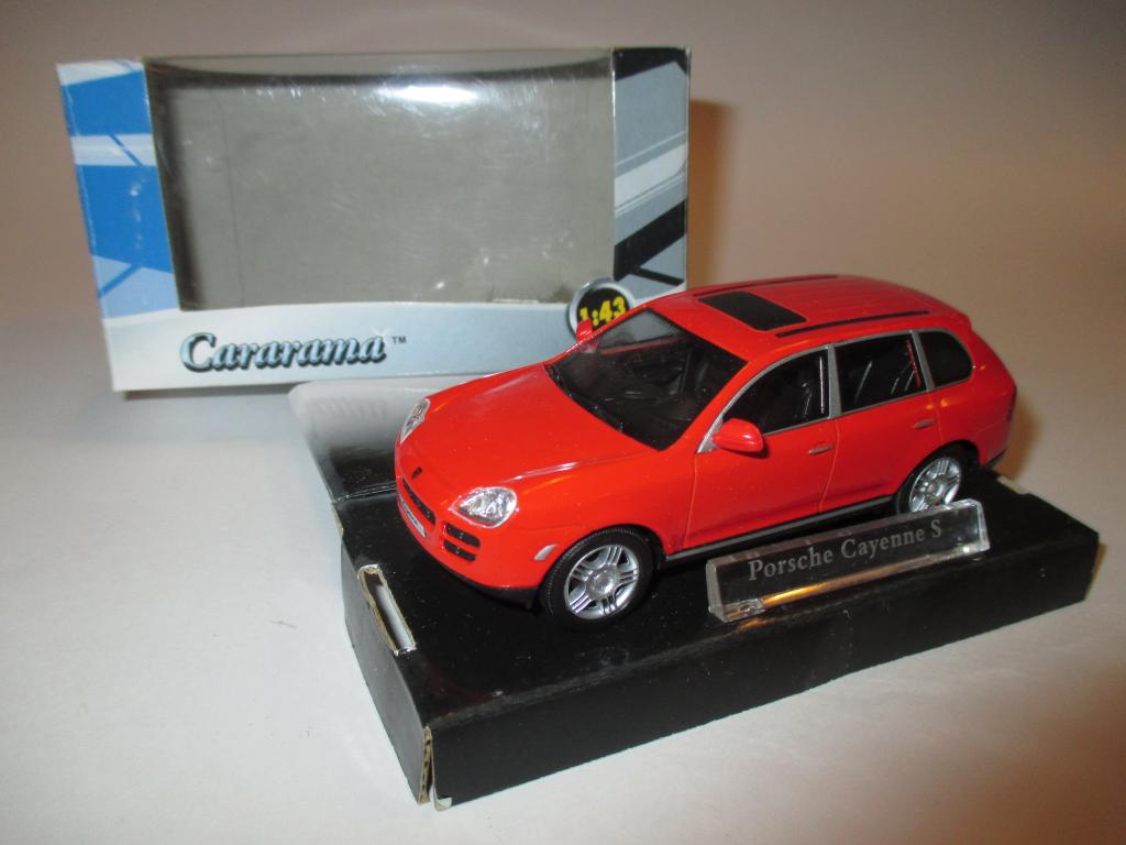 модель авто Porsche Cayenne S / Порше Кайен S ( Cararama ) Читайте описание!!!