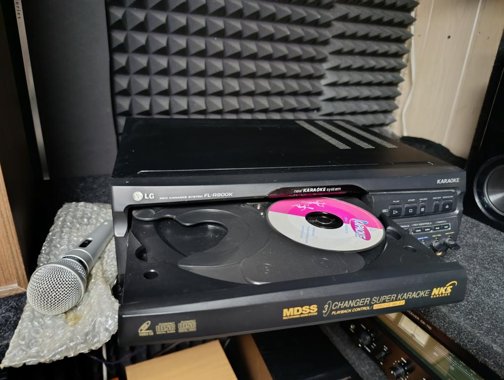 Караоке система LG FL-R 900K не рабочая