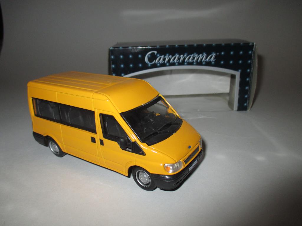 модель авто Ford Transit / Форд Транзит ( Cararama ) Читайте описание!!!