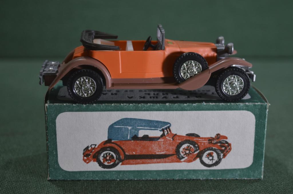 Модель машинка "Автомобиль ИА 1932". Коробка. Северодонецкий завод. СССР.