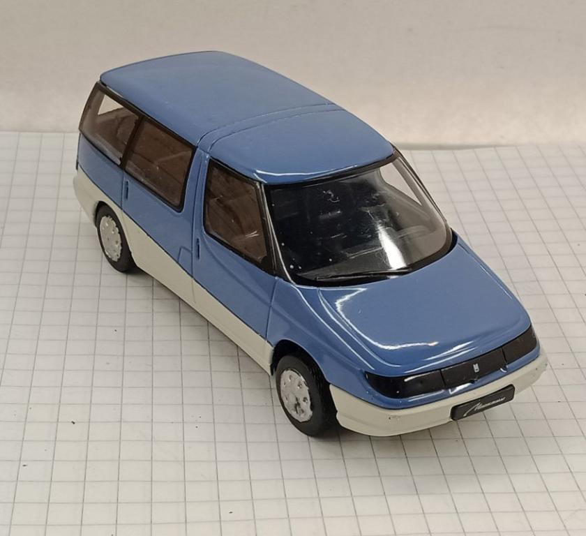 Модель автомобиля Де Агостини 1/43 Москвич-2139 (031529)