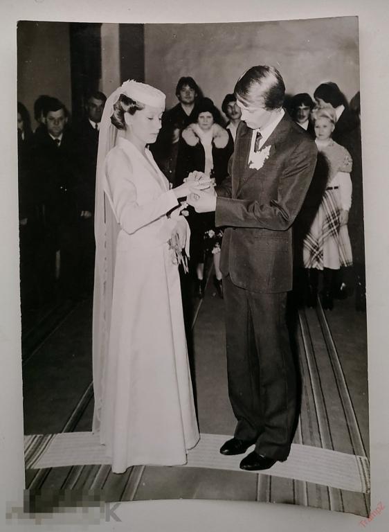Фотография свадьба жених невеста, свадебное платье фата обмен кольцами #136