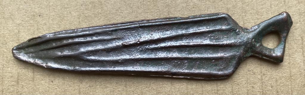 АМУЛЕТ КИНЖАЛ КОБАНСКОЙ КУЛЬТУРЫ 4-6 ВЕКА. 77